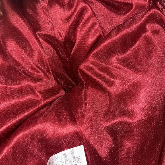 Fashion Nova fur crop jacket - Picture 4 of 5